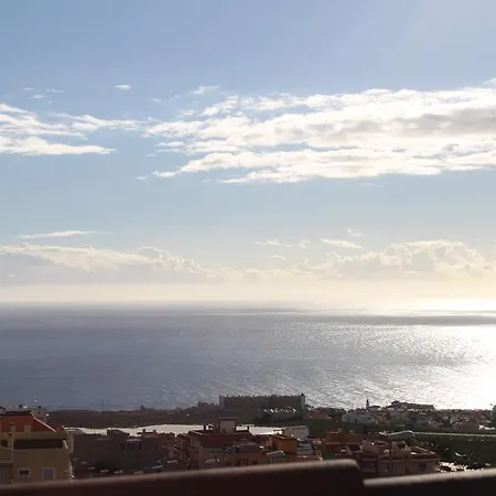 Apartment Residencial Jardines Del Armenime